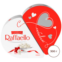 Конфеты Raffaello с миндальным орехом в кокосовой обсыпке, 300г