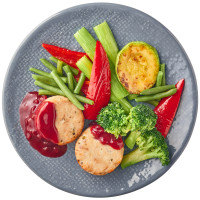 Польпетте с филе индейки, ягодным соусом и пряными овощами Шеф Перекрёсток, 300г