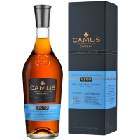 Коньяк Camus VSOP ординарный 4-летний 40% в подарочной упаковке, 700мл