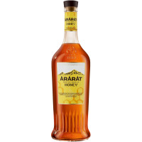 Коньяк Арарат со вкусом мёда подарочная упаковка 30%, 500мл