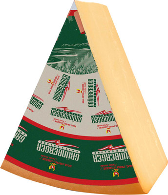 Сыр Real Swiss Cheese Grunberger 50%