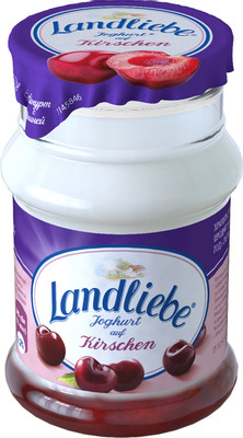 Йогурт Landliebe двухслойный вишня 3.2%, 130г
