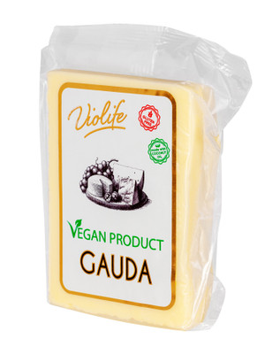 Продукт Violife веганский с ароматом сыра гауда на основе кокосового масла, 180г