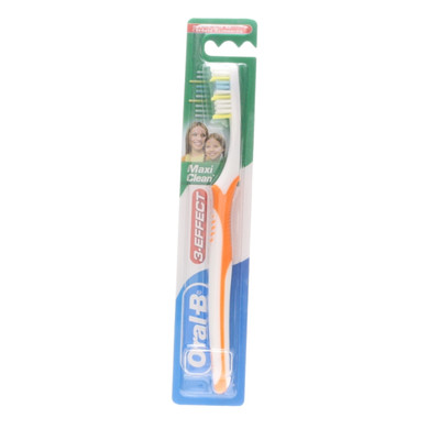 Зубная щетка Oral-B 3-Effect Maxi Clean Средней жесткости, 1шт