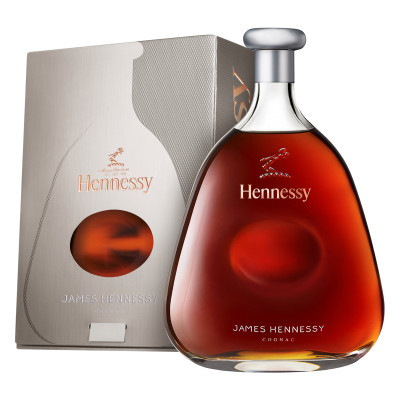 Коньяк Hennessy James 40% в подарочной упаковке, 700мл