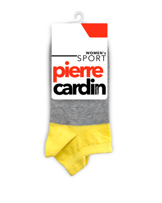  Pierre Cardin