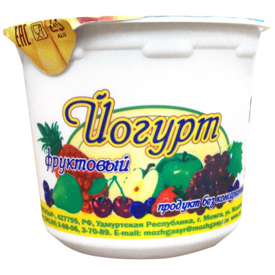 Йогурт Можгасыр Клубника с кусочками фруктов 2.5%, 150г
