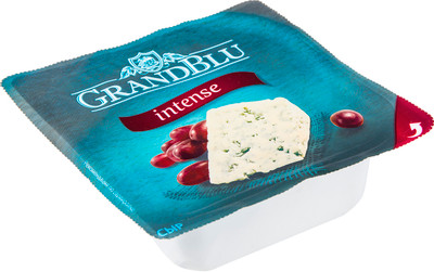 Сыр Grandblu Intense с голубой плесенью 50%, 140г