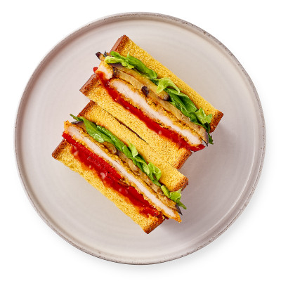 Сэндвич Кацу - сандо с курицей, запечёнными овощами и соусом сладкий чили Шеф Перекрёсток, 265г