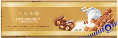 Шоколад молочный Lindt Swiss Premium с цельным фундуком, 300г