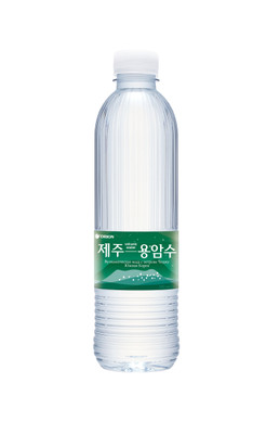 Вода Jeju Yongamsoo питьевая негазированная, 530мл