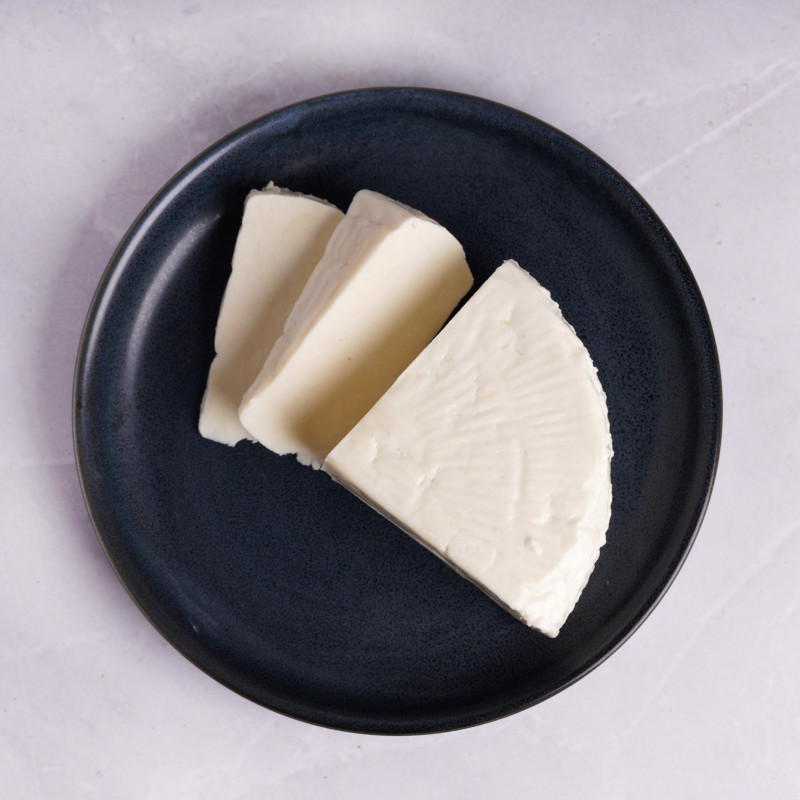 Сыр Сыроварня Ворона И Лисица По-Адыгейски 40%, 350г — фото 2