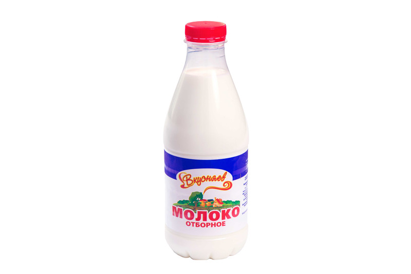 Молоко Вкусняев цельное отборное пастеризованное 3.4-4.2%, 930мл