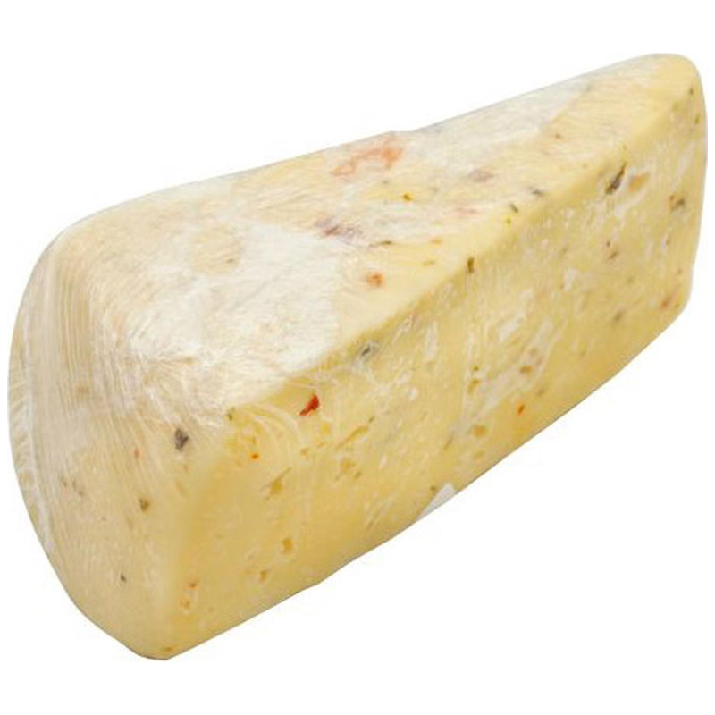 Сыр полутвёрдый Рыльский Сыродел Охотничий со специями круг 50%