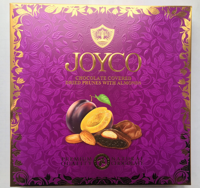 Конфеты Joyco Сухофрукт чернослива в шоколаде с миндалём тоффи в молочном шоколаде, 155г