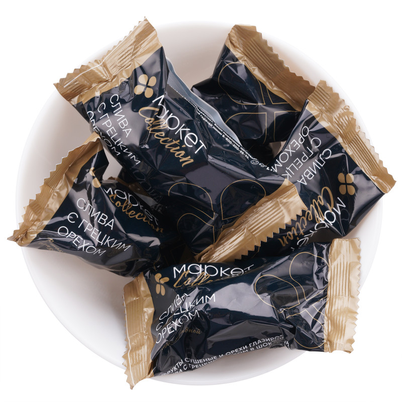 Слива с грецким орехом в шоколадной глазури Маркет Collection, 180г — фото 3