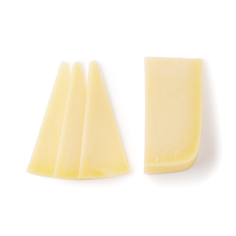 Сыр Пармезан кусок 32% Маркет Перекрёсток, 200г — фото 1
