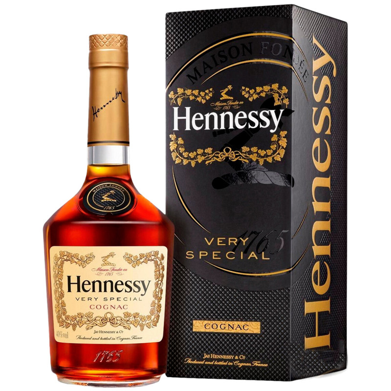 Коньяк Hennessy Vs 40% в подарочной упаковке, 700мл — фото 1