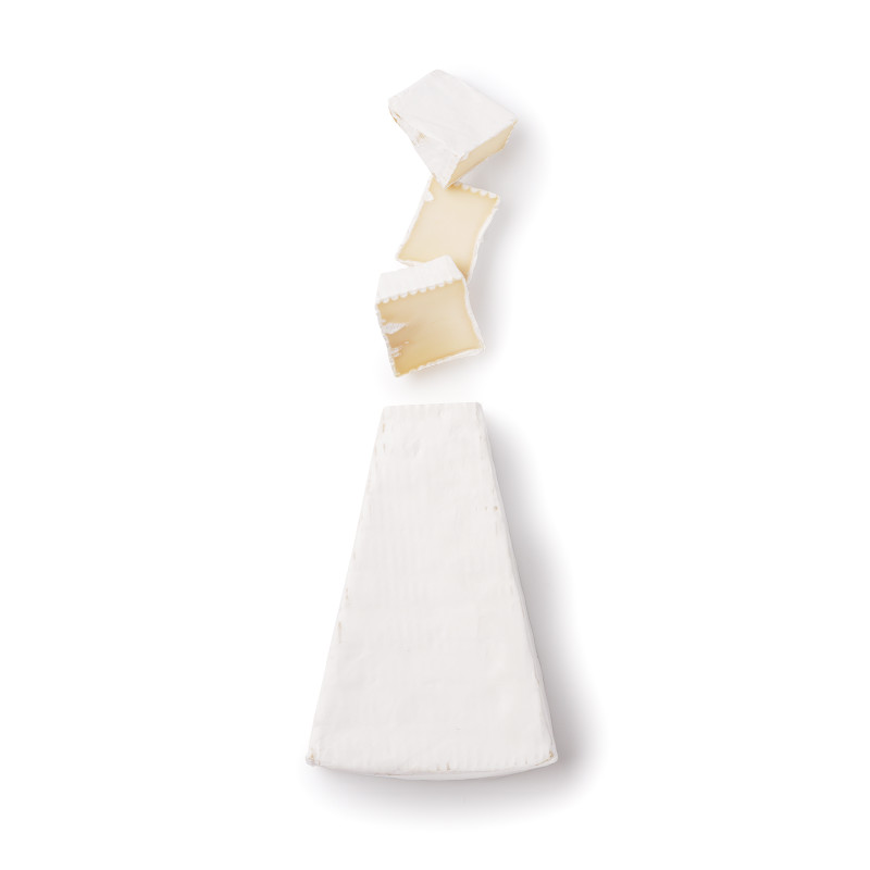 Сыр мягкий с белой плесенью Бри 60% Market Collection, 180г — фото 1