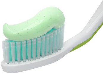 Зубная паста Лесной Бальзам Комплексная защита 10в1, 75мл — фото 2