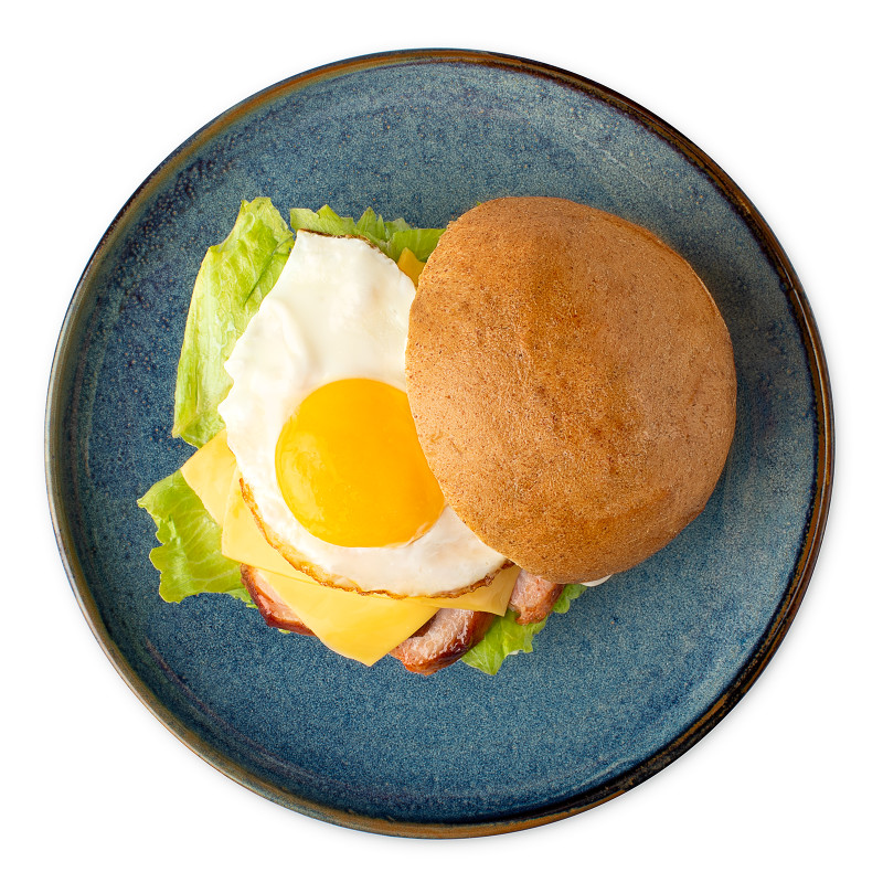 Бургер с курицей и яйцом, 190г — фото 1