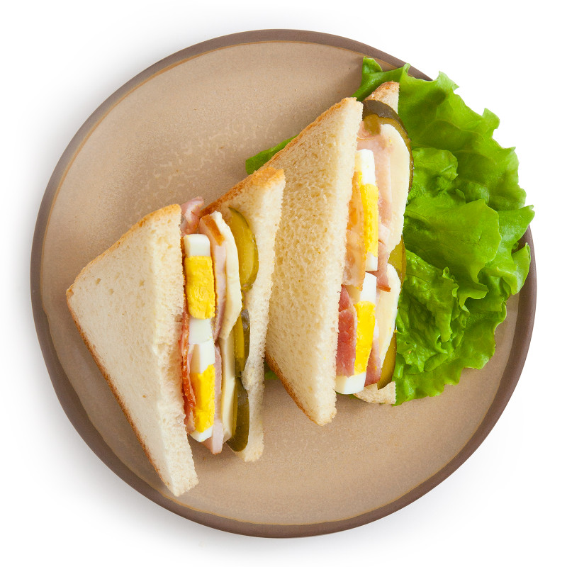 Сэндвич с яйцом,  беконом, сыром моцарелла запечённый 175г — фото 1