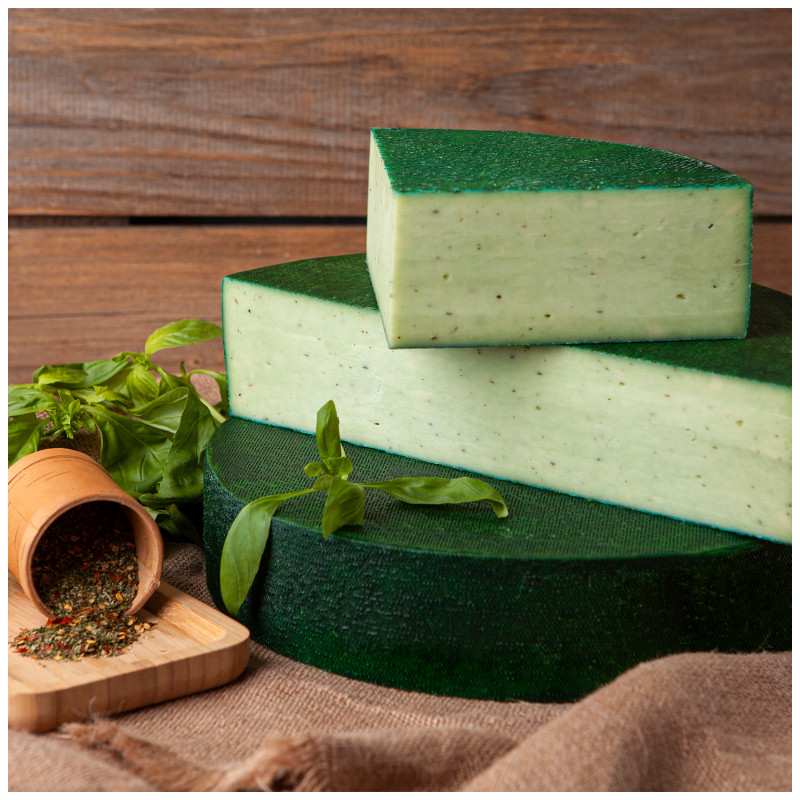 Сыр полутвёрдый Eco Village Неро Верде 45% — фото 1
