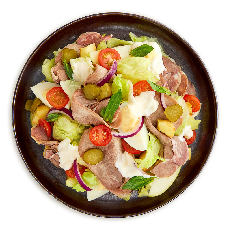 Вкусный салат с языком говяжьим, свежим огурцом и шампиньонами